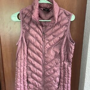 32 Degrees Mauve Quilted Vest